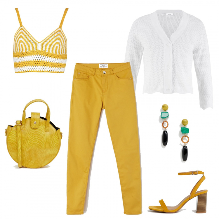 Outfit donna - - giallo senape. Stile Trendy per Tutti i giorni. Abbinamento con bolero, pantalone elasticizzato senape, top a righe, orecchini contrasto oro, sandali petite con tacco largo collo aperto senape e nudo, borsa a tracolla motivo serpente con tasca interna giallo.