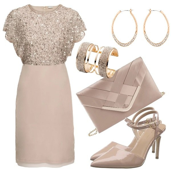Outfit donna - Splendida alla cerimonia - Low Cost -. Stile Chic per Cerimonia. Abbinamento con gonne, vestito in tulle, bracciale rigido, orecchini oro, scarpe col tacco beige.
