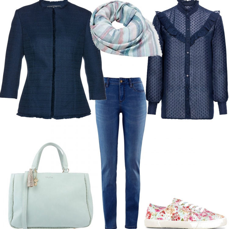 Outfit donna - #Mi vesto bene con poco. Stile Urban per Tutti i giorni. Abbinamento con jeans skinny, blazer, camicetta a pois chiffon con scollo blu, sneakers, borsa a mano effetto scamosciato taglia media con zip interno foderato con nappine, sciarpa a righe taglia unica verde.