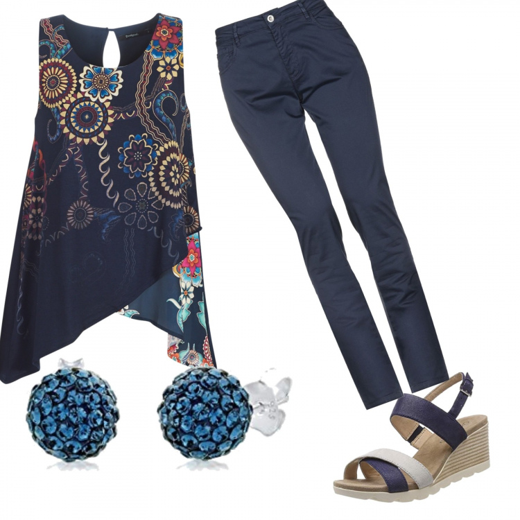 Outfit donna - Urban #5347. Stile Urban per Tutti i giorni. Abbinamento con pantalone con zip tinta unita, top blu, sandali, orecchini.