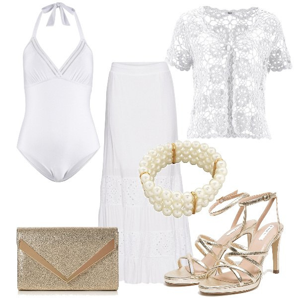 Outfit donna - #curvystyle. Stile Sexy per Mare. Abbinamento con gonna lunga con pizzo bianco, bolero, costume intero effetto lucido bianco e nero, sandali con plateau e fibbia con punta tonda oro, pochette, braccialetti.