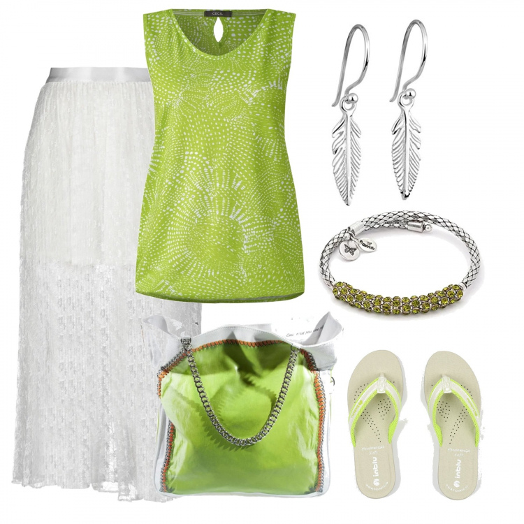 Outfit donna - Gipsy green. Stile Etnico per Tutti i giorni. Abbinamento con gonna lunga con pizzo interno semi-foderato tinta unita, borsa a tracolla verde, canottiera verde, sandali effetto metallizzato con punta tonda verde, bracciale wrap in ottone forma intrecciata rosa, orecchini.