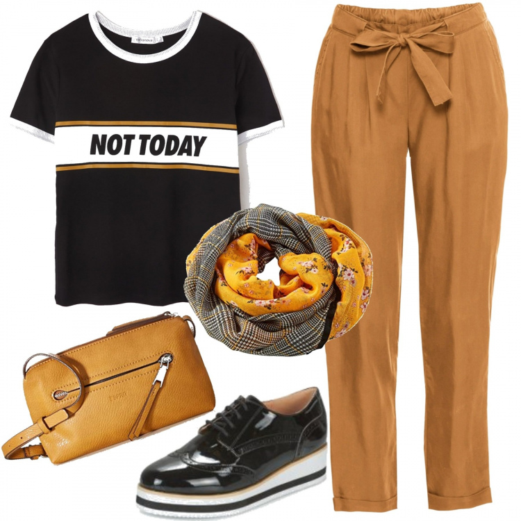 Outfit donna - Ci pensero\' domani. Stile Basic per Tutti i giorni. Abbinamento con shopping bag, t-shirt girocollo a maniche corte nero, scarpe nero, borse a tracolla, foulard oversize con stampa taglia unica giallo.