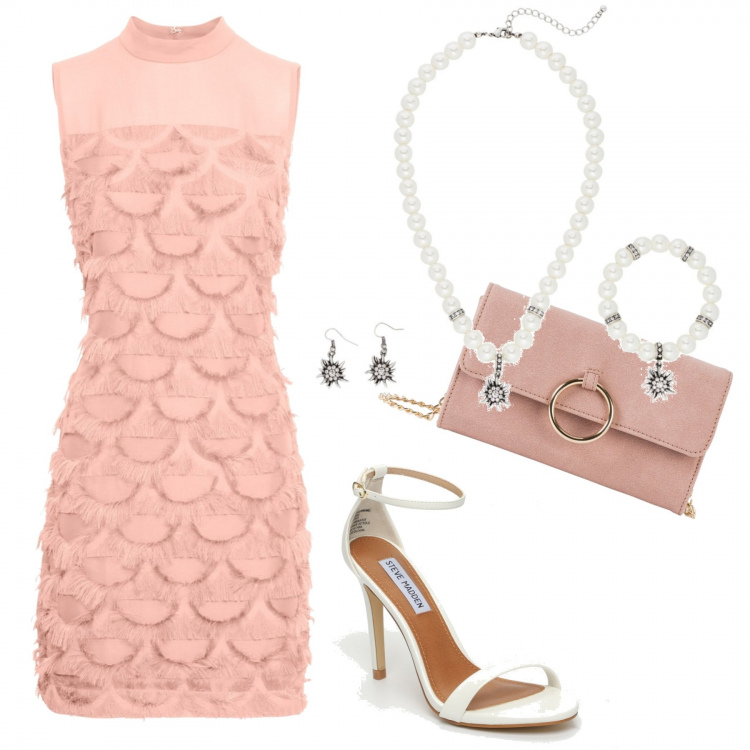 Outfit donna - Come una piuma. Stile Sexy per Serata fuori. Abbinamento con cappotti, vestito rosa, braccialetti, sandali con punta tonda bianco.