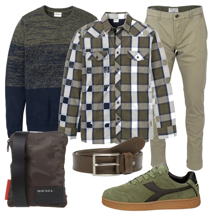 Outfit uomo - Geometrie Green. Stile Casual per Tutti i giorni. Abbinamento con maglieria, giacche, borsa a tracolla mini fantasia con zip interno foderato, pantalone, sneakers verde, cintura con fibbia kaki.