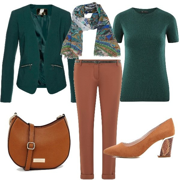 Outfit donna - I colori del sottobosco. Stile Basic per Ufficio. Abbinamento con blazer, sciarpa multicolore, t-shirt, décolleté, pantaloni chino, borsa a tracolla con zip e tasca interna.