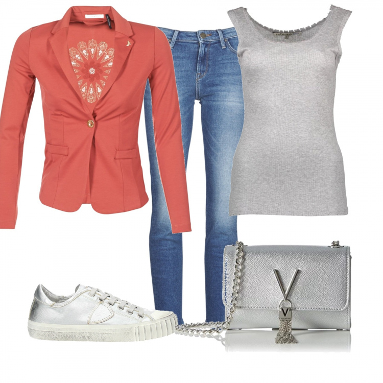 Outfit donna - Serata easy. Stile Trendy per Serata fuori. Abbinamento con sneakers, giacca rosso, top grigio, jeans, pochette.