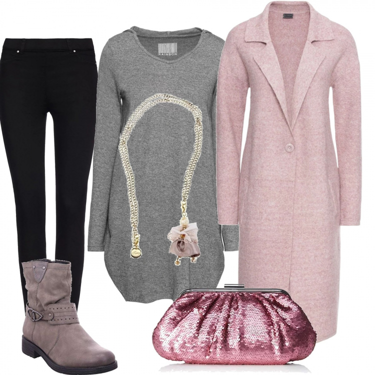Outfit donna - #curvistyle Brunch milanese con amiche. Stile Basic per Tutti i giorni. Abbinamento con cappotti, vestiti, ciondoli, stivali, jeans contrasto in denim nero, pochette.