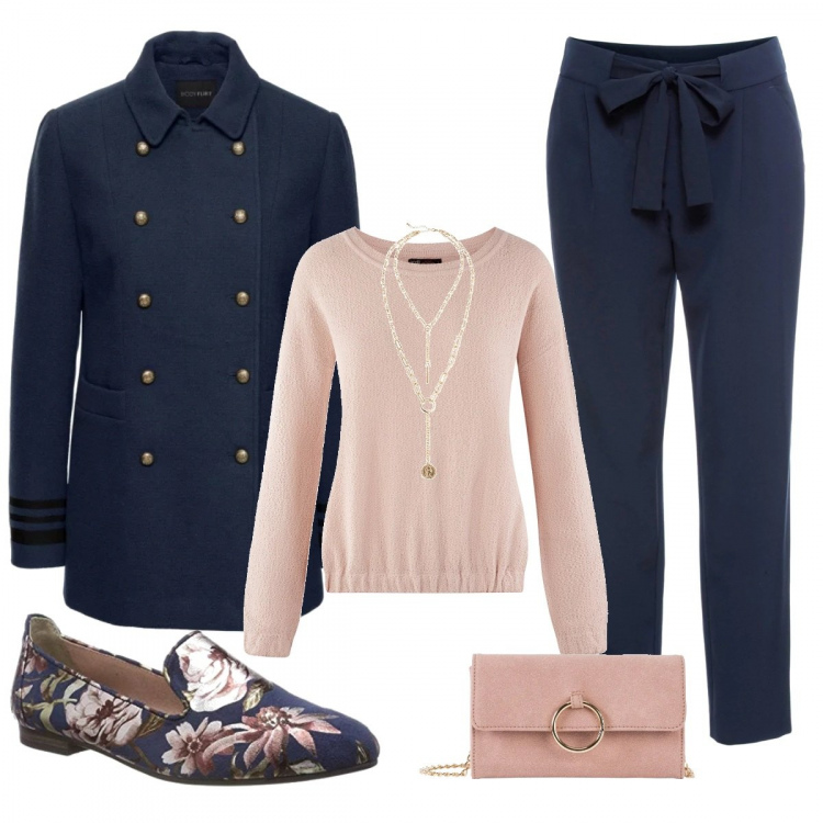 Outfit donna - Scarpa fiorata. Stile Trendy per Tutti i giorni. Abbinamento con cappotti, pantalone lungo, collana pendenti oro, giacca con bottoni blu, maglione a giromanica con scollo aderente rosa, mocassini.