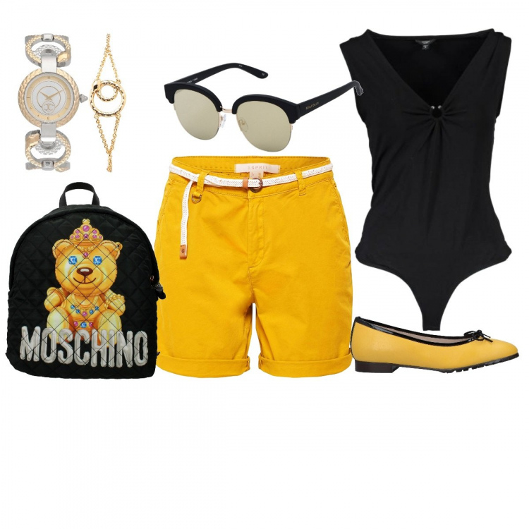 Outfit donna - Un giro al lago in canoa. Stile Basic per Sport. Abbinamento con ballerine con fiocco effetto vernice senza tacco con punta tonda tinta unita, occhiali da sole lenti colorate in montatura in metallo, orologio a scatto, zaino, body, pantalone corto.