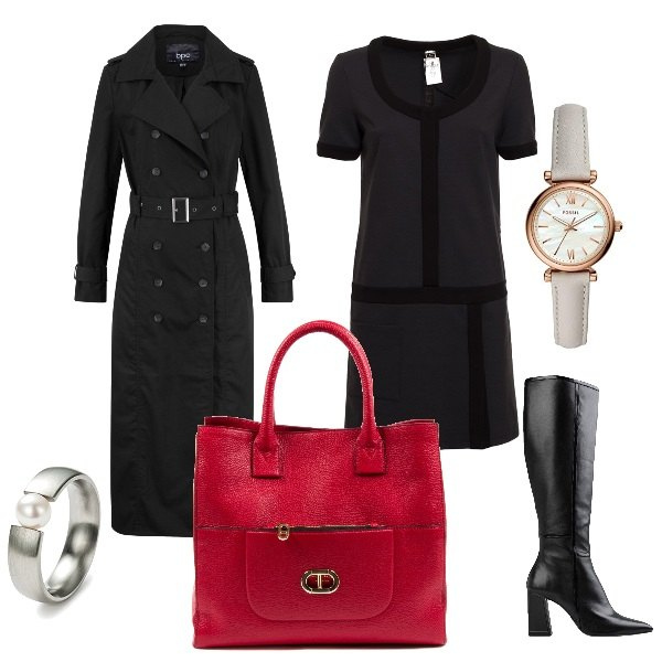 Outfit donna - Brand Inspo:Max Mara. Stile Urban per Tutti i giorni. Abbinamento con trench, stivali, vestito girocollo a maniche corte tinta unita, shopping bag in pelle rosso, orologio analogico, anello.