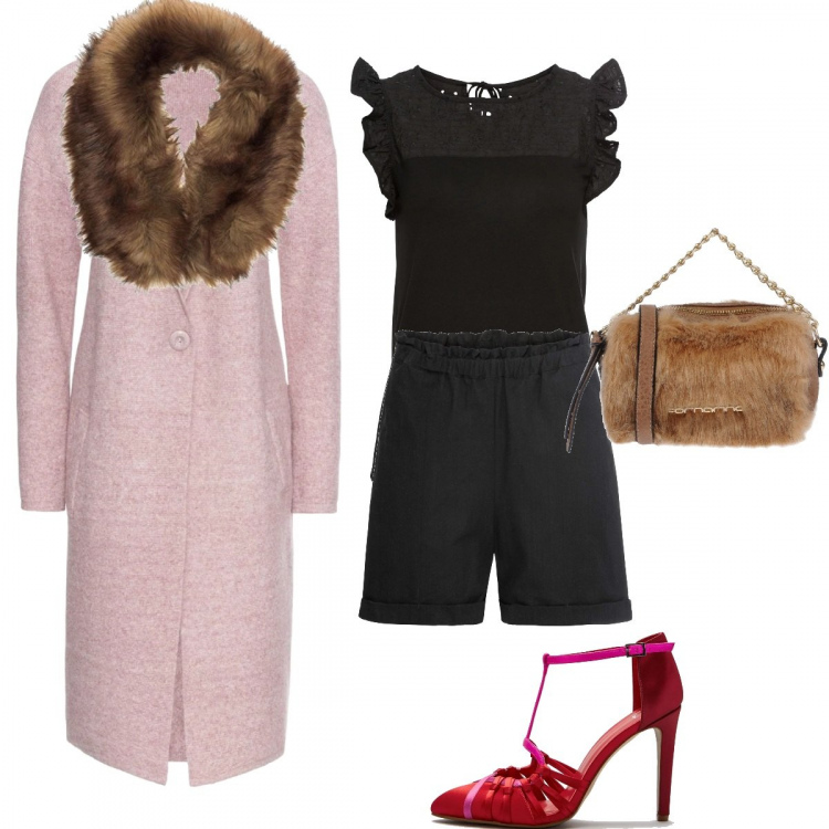 Outfit donna - Miu Miu con il pellicciotto. Stile Urban per Ufficio. Abbinamento con cappotti, top, pantalone corto nero, borsa a mano petit, sandali, stole.