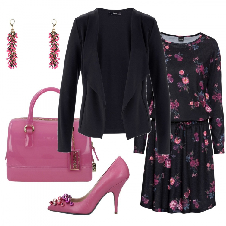 Outfit donna - Rosa fragola. Stile Basic per Serata fuori. Abbinamento con blazer, vestito corto, décolleté, orecchini, borsa a mano rosa.