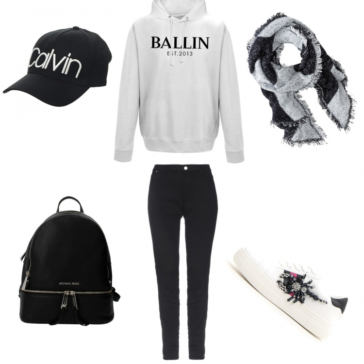 Outfit donna - Passeggiando per il centro. Stile Urban per Tutti i giorni. Abbinamento con sciarpe, leggings, zaino, maglione, sneakers, berretto baseball nero.