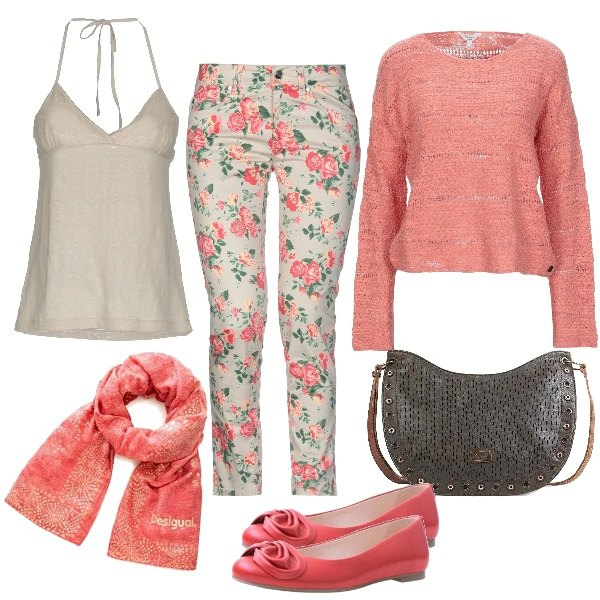 Outfit mujer - Un paseo primaveral. Estilo Bon Ton para Todos los días. Combinación con bufandas, bailarinas, borsa a tracolla verde, suéter, pantalone fantasia floreale, top in lino.