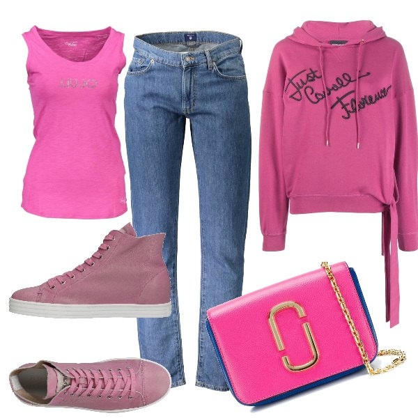 Outfit donna - Basic #5595. Stile Basic per Tutti i giorni. Abbinamento con sneakers alte, jeans, felpa con nodi e ricamo con cappuccio a maniche lunghe rosa e viola, portafoglio con catena oro, canottiere.