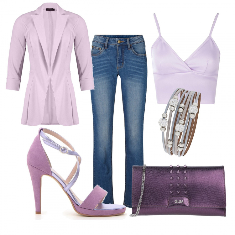 Outfit donna - Sexy col jeans. Stile Sexy per Tutti i giorni. Abbinamento con jeans dritti, maglieria, borse a mano, blazer petite viola, top, sandali.