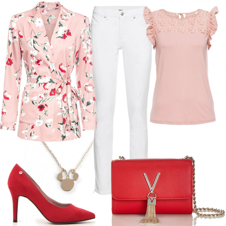 Outfit donna - Fantasia a fiori. Stile Chic per Serata fuori. Abbinamento con jeans skinny, top, jeans, collana, pochette, décolleté.