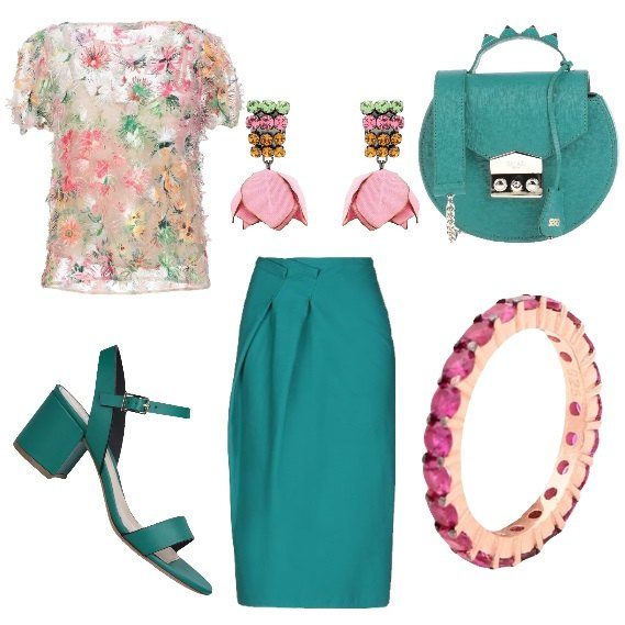 Outfit mujer - Falda tubo para invitada. Estilo Bon Ton para Ceremonia. Combinación con blusa multicolore, falda longuette, anillos, pendientes con strass, borsa a tracolla mini, sandalias de tacón.
