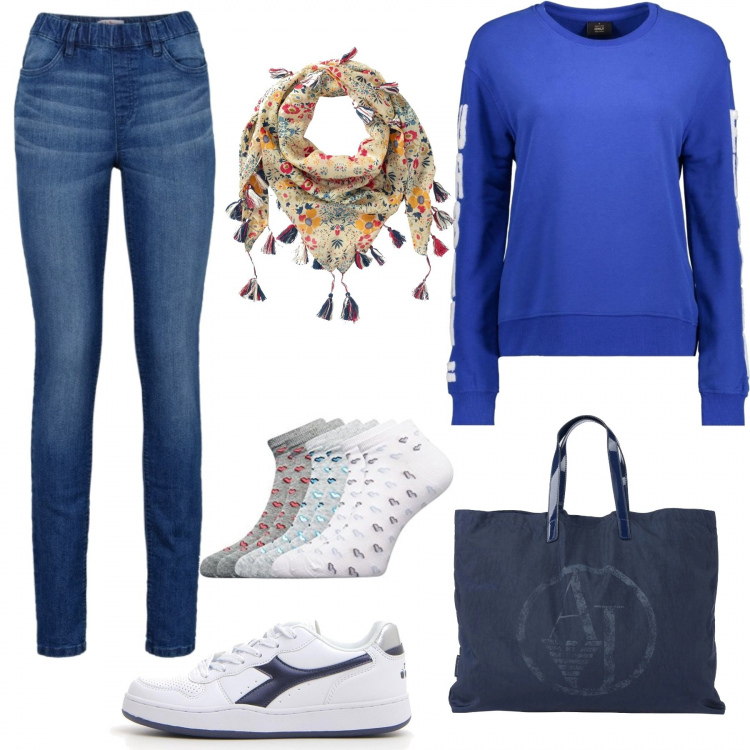 Outfit donna - Fantasmini con i cuori. Stile Basic per Tutti i giorni. Abbinamento con jeggings, foulard, borse a mano, felpa, sneakers, calzino.