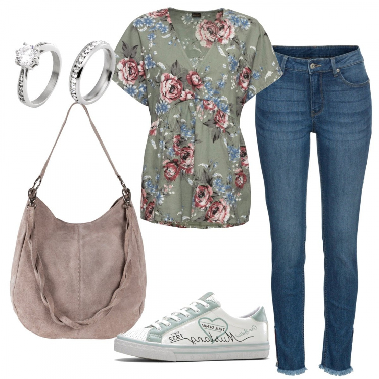 Outfit donna - Basic #16366. Stile Basic per Tutti i giorni. Abbinamento con borse a mano, tuniche, jeans skinny, sneakers, anelli.