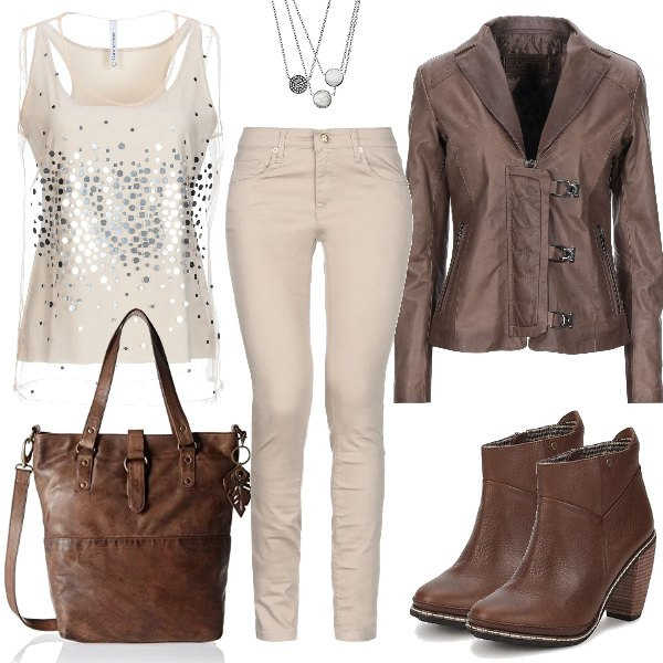 Outfit mujer - Urban #11303. Estilo Urban para Todos los días. Combinación con bolso tote, collares, botines, top, chaqueta, vaqueros.