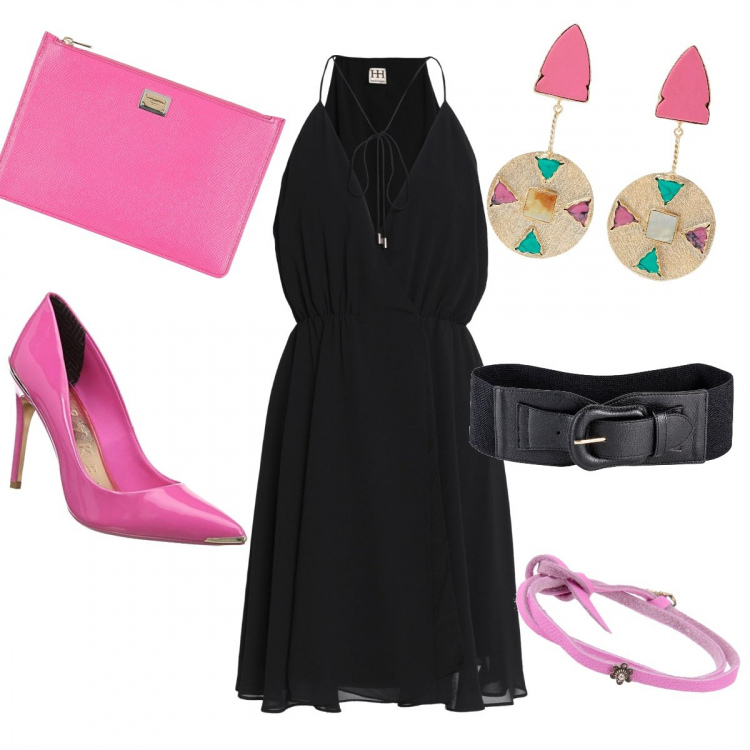 Outfit donna - Una serata in rosa chicco. Stile Trendy per Serata fuori. Abbinamento con cinture, vestiti corti, braccialetti, orecchini, pochette, décolleté.