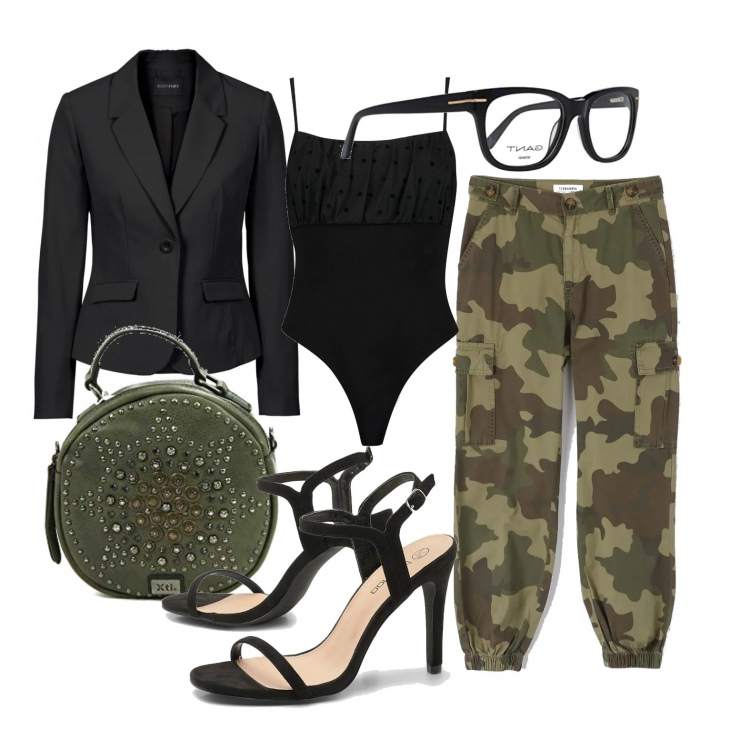 Outfit donna - La mamma non si arrende mai. Stile Urban per Serata fuori. Abbinamento con blazer, pantaloni cargo, corpo, scarpe col tacco, borse a spalla, occhiali.