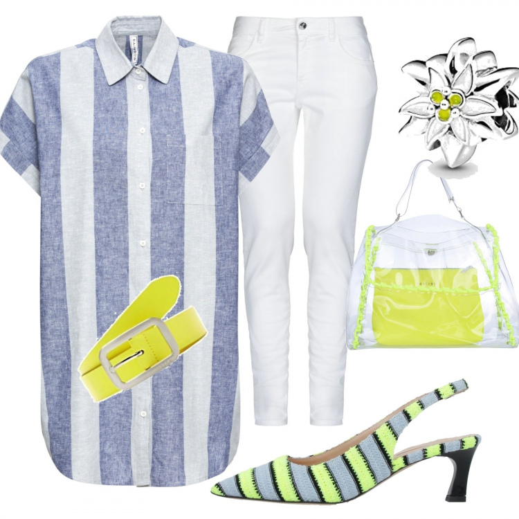 Outfit femme - Tendances fun. Style Tendance pour Tous les jours. Assortir avec robes longues, jeans, pendentifs, sacs à main.