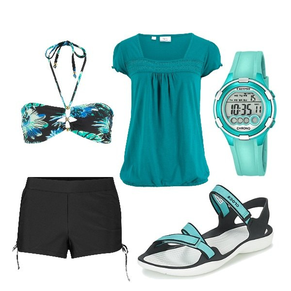 Outfit donna - In barca. Stile Basic per Mare. Abbinamento con pantaloni corti, t-shirt, maglieria, sandali, orologi digitali.