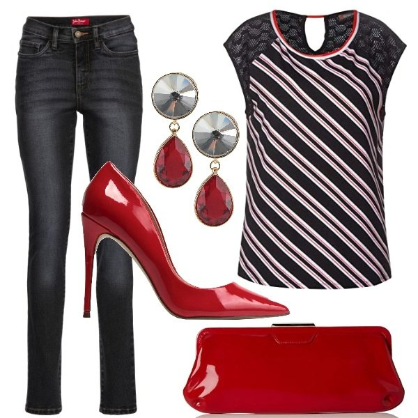 Outfit donna - Serata tra amiche. Stile Trendy per Serata fuori. Abbinamento con jeans slim fit, zeppe, orecchini, vestaglia, borse a spalla.