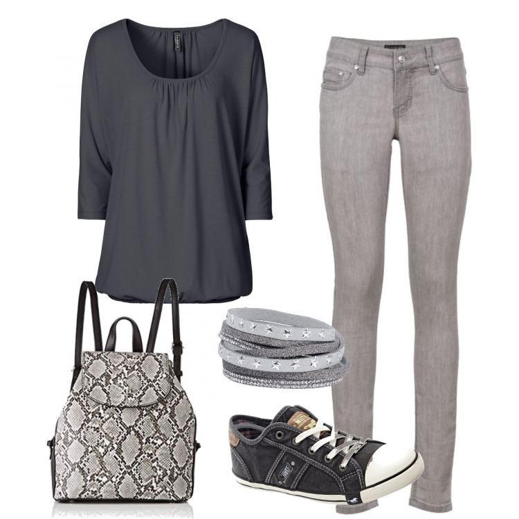 Outfit donna - Zainetto pitonato urban. Stile Urban per Tutti i giorni. Abbinamento con maglieria, jeans skinny, sneakers, braccialetti, zaini.