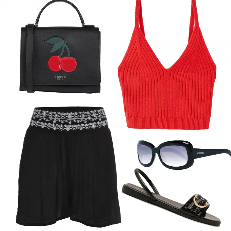 Outfit donna - Trend: shorts stropicciati. Stile Basic per Tutti i giorni. Abbinamento con shorts, borse a mano, top, sandali, occhiali da sole.
