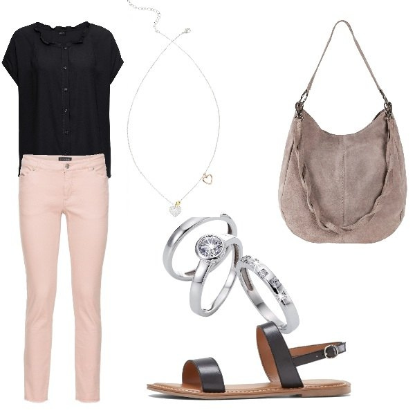 Outfit donna - Shopping pomeridiano. Stile Trendy per Tutti i giorni. Abbinamento con borse a mano, pantaloni capri, camicie, sandali, anelli, collane.