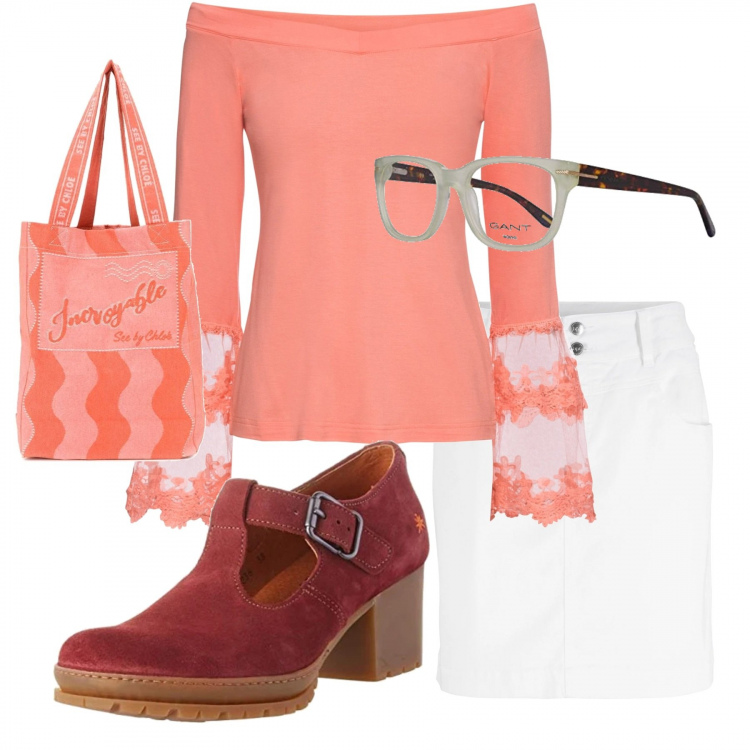 Outfit donna - Cambia il tempo. Stile Trendy per Tutti i giorni. Abbinamento con minigonne, pullovers, borse tote, scarpe col tacco, occhiali.