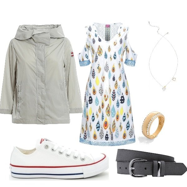 Outfit donna - Momenti di relax. Stile Trendy per Tutti i giorni. Abbinamento con cinture, collane, anelli, vestiti corti, sneakers, blazer.