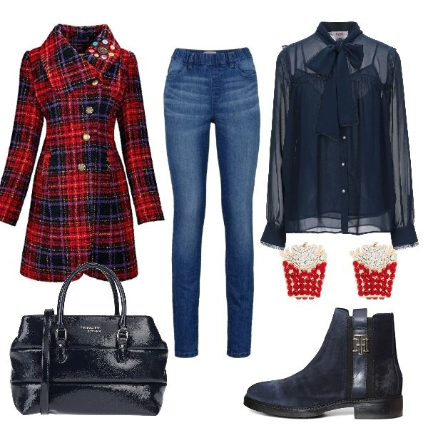 Outfit donna - Il cappotto che non passa inosservato. Stile Trendy per Tutti i giorni. Abbinamento con jeggings, camicie, borse a mano, orecchini, cappotti, stivaletti.