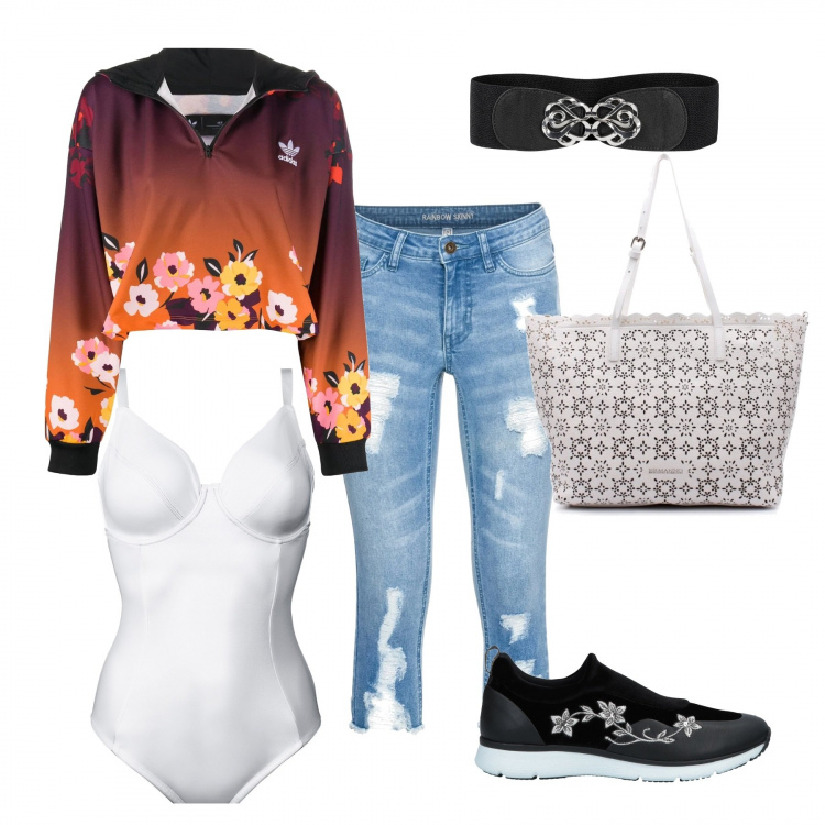 Outfit donna - Un po\' hypster in ufficio. Stile Trendy per Ufficio. Abbinamento con cinture, body, jeans strappati, sneakers, shopping bag, t-shirt.