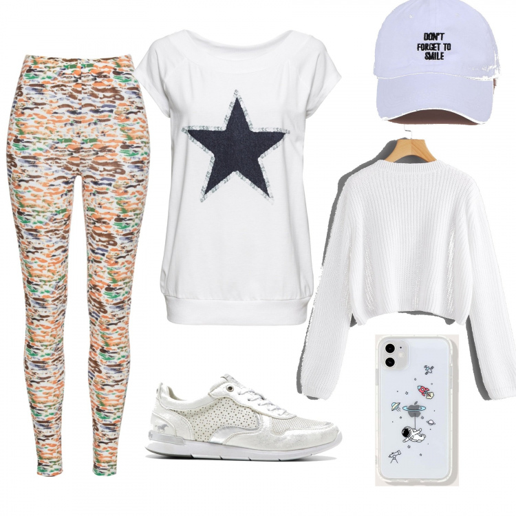 Outfit donna - Smile!. Stile Urban per Sport. Abbinamento con t-shirt, leggings, sneakers, pullovers, custodie per telefono, cappelli con visiera.