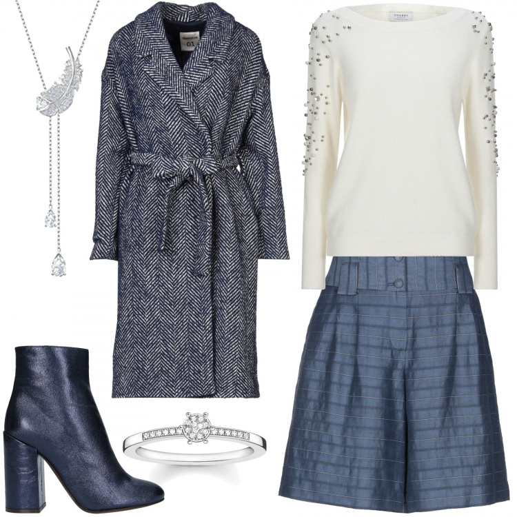 Outfit donna - Bermuda d\'autunno. Stile Chic per Tutti i giorni. Abbinamento con bermuda, pullovers, cappotti, stivaletti, collane, anelli.