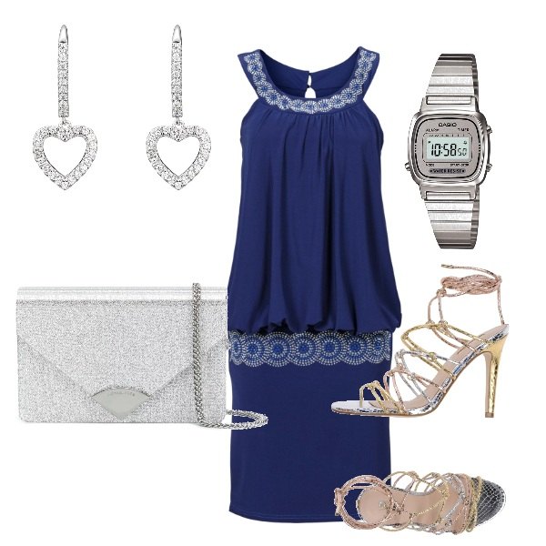 Outfit donna - Serata Blu e argento. Stile Chic per Serata fuori. Abbinamento con orologio, sandali fantasia multicolore effetto laminato con punta tonda in pelle sintetica, vestito con drappeggio e strass con scollo e pieghe, clutch.