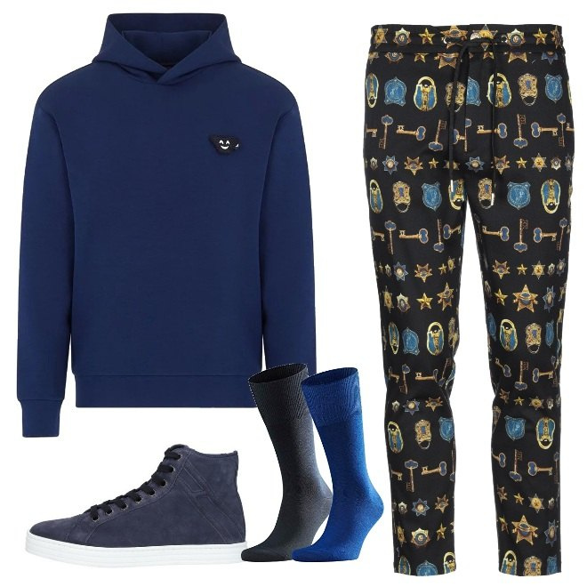 Outfit uomo - Trendy #10728. Stile Trendy per Tutti i giorni. Abbinamento con pantaloni, sneakers alte, felpe con cappuccio, calzini.