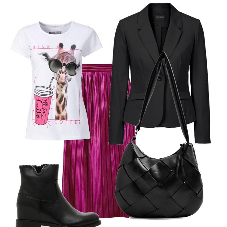 Outfit donna - La giraffina sotto la giacca. Stile Trendy per Tutti i giorni. Abbinamento con borse a spalla, blazer, t-shirt, gonne longuette, stivaletti.