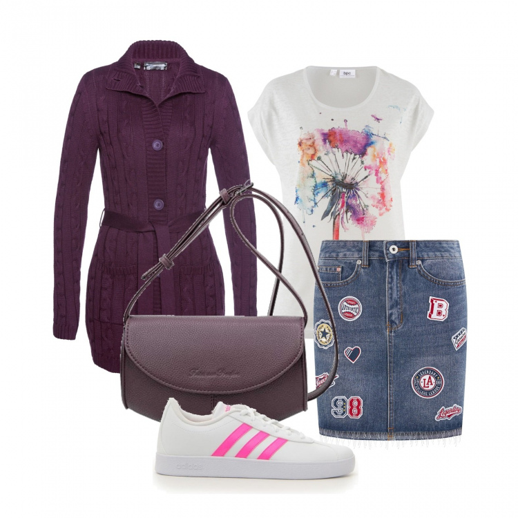 Outfit donna - La mini in jeans con gli inserti. Stile Urban per Tutti i giorni. Abbinamento con t-shirt, pullovers, sneakers, gonne lunghe, borse a tracolla.