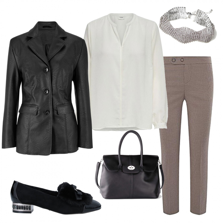 Outfit donna - Super trend. Stile Trendy per Tutti i giorni. Abbinamento con blazer, jeans skinny, mocassini, camicie, pantaloni, collane.