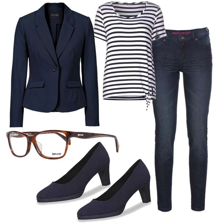Outfit donna - Look femminile in ufficio. Stile Basic per Ufficio. Abbinamento con blazer, jeans skinny, décolleté, t-shirt, occhiali.