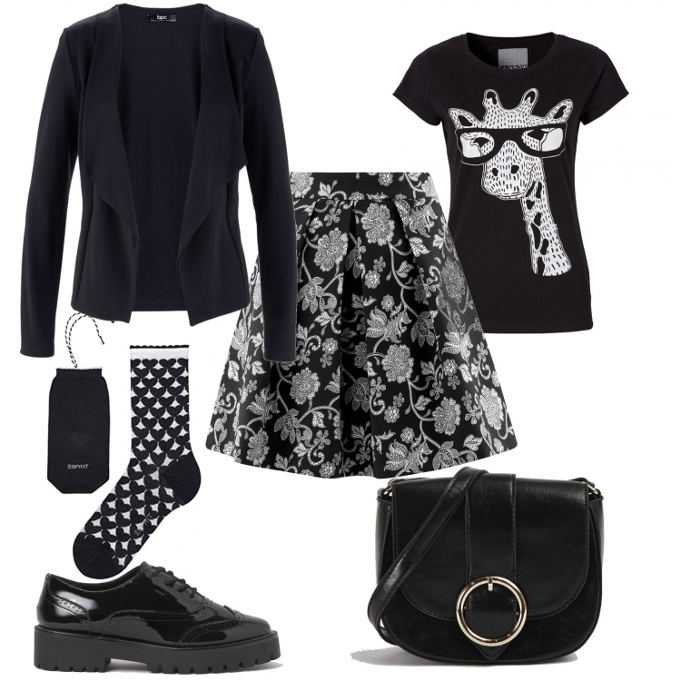Outfit donna - Preppy. Stile Trendy per Scuola/Università. Abbinamento con blazer, t-shirt, borse a tracolla, minigonne, scarpe stringate, calzini.