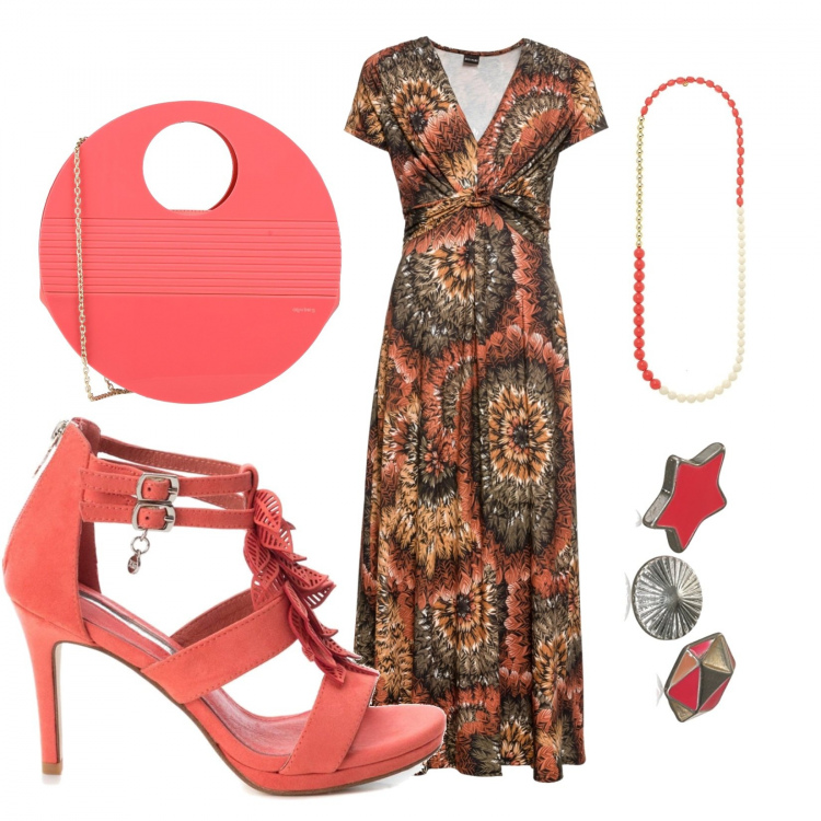 Outfit donna - Curvy spring. Stile Etnico per Tutti i giorni. Abbinamento con vestiti lunghi, borse a mano, collane, ciondoli, sandali col tacco.
