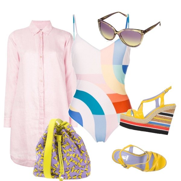 Outfit donna - Mare. Stile Trendy per Mare. Abbinamento con espadrillas con zeppe effetto vernice con fibbia e punta tonda in pelle sintetica tinta unita, borsa a tracolla mini fantasia con coulisse interno foderato.