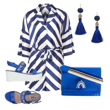 Outfit Bianco e blu chic